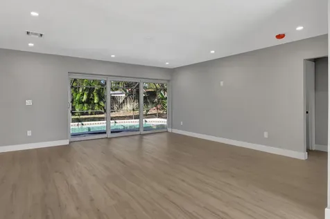 619 Sw 3rd Street Boca Raton FL 33486