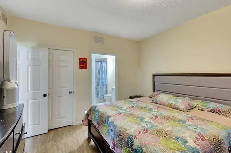 4511 Oak Terrace Drive Greenacres FL 33463