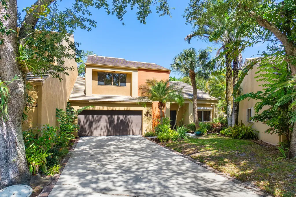 745 Street Albans Drive Boca Raton FL 33486