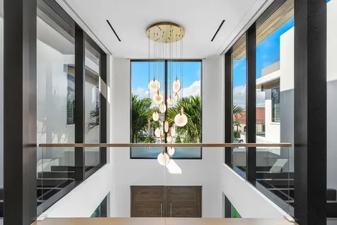 1520 Royal Palm Way Boca Raton FL 33432