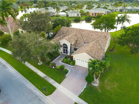 8711 Rothbury Lane Boynton Beach FL 33472