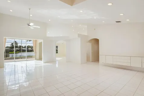 8711 Rothbury Lane Boynton Beach FL 33472