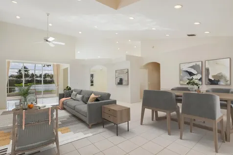 8711 Rothbury Lane Boynton Beach FL 33472