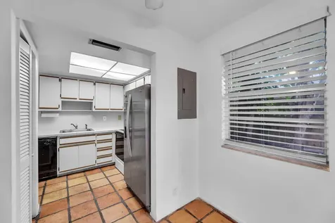 1912 Ne 6th Street Deerfield Beach FL 33441