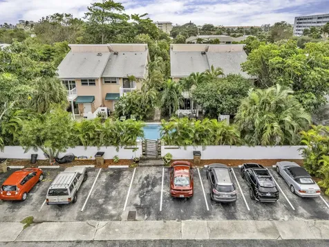 1912 Ne 6th Street Deerfield Beach FL 33441