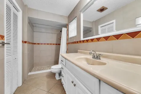 1912 Ne 6th Street Deerfield Beach FL 33441