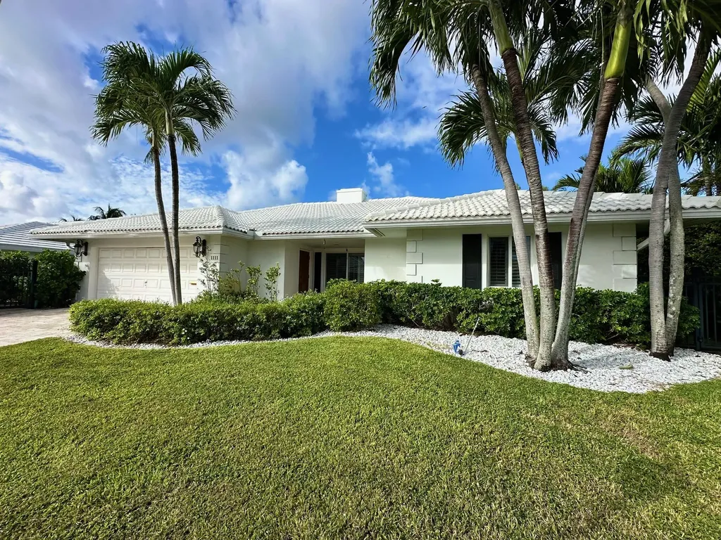 1111 Tamarind Way Boca Raton FL 33486