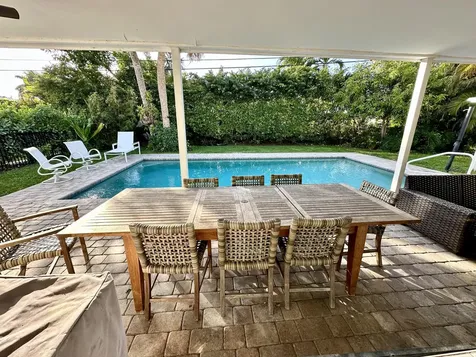 1111 Tamarind Way Boca Raton FL 33486
