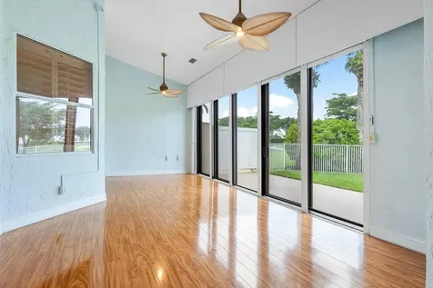 8207 Cassia Drive Boynton Beach FL 33472