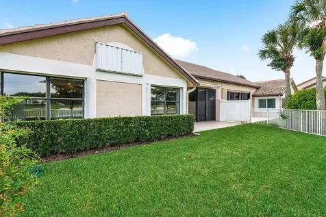 8207 Cassia Drive Boynton Beach FL 33472