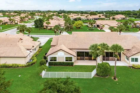 8207 Cassia Drive Boynton Beach FL 33472