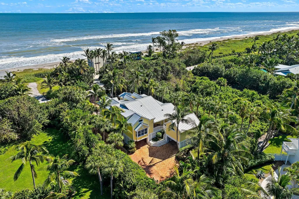 134 N Beach Road Hobe Sound FL 33455
