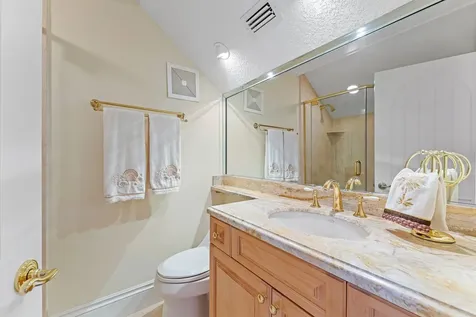 134 N Beach Road Hobe Sound FL 33455