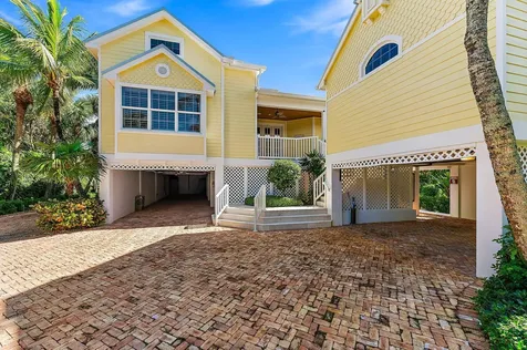 134 N Beach Road Hobe Sound FL 33455