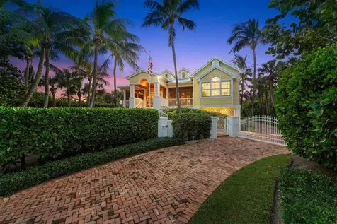 134 N Beach Road Hobe Sound FL 33455