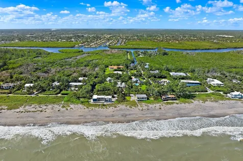 134 N Beach Road Hobe Sound FL 33455