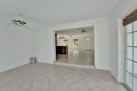 1069 Sw 12th Road Boca Raton FL 33486