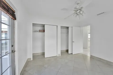 1069 Sw 12th Road Boca Raton FL 33486