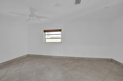 1069 Sw 12th Road Boca Raton FL 33486