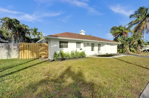 1069 Sw 12th Road Boca Raton FL 33486