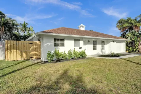 1069 Sw 12th Road Boca Raton FL 33486