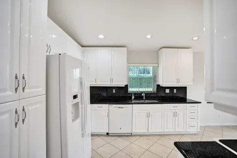 7536 Caprio Drive Boynton Beach FL 33472