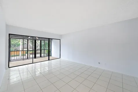 1660 Twelve Oaks Way North Palm Beach FL 33408