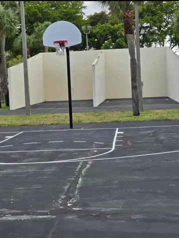 421 Live Oak Lane Boynton Beach FL 33436