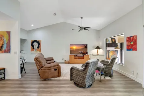 8306 Mooring Circle Boynton Beach FL 33472