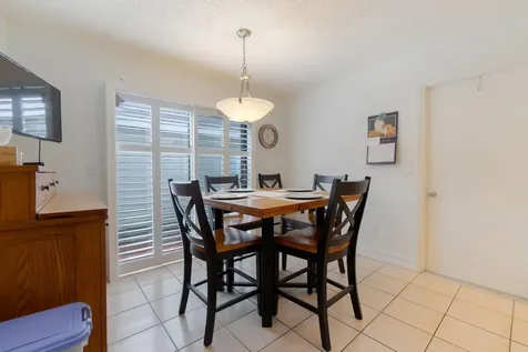 14 Grange Place Boynton Beach FL 33426