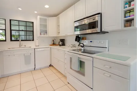 14 Grange Place Boynton Beach FL 33426