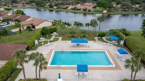 14 Grange Place Boynton Beach FL 33426