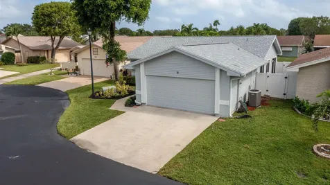 14 Grange Place Boynton Beach FL 33426