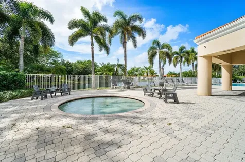 18419 Via Di Regina Boca Raton FL 33496