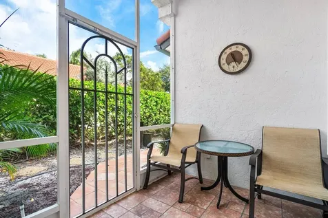 18419 Via Di Regina Boca Raton FL 33496