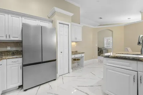 18419 Via Di Regina Boca Raton FL 33496
