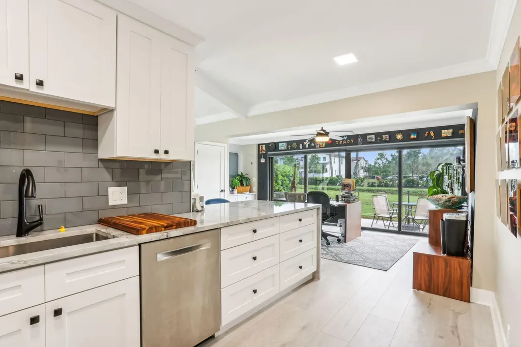 6716 Tiburon Circle Boca Raton FL 33433
