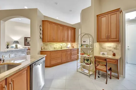 5394 Landon Circle Boynton Beach FL 33437
