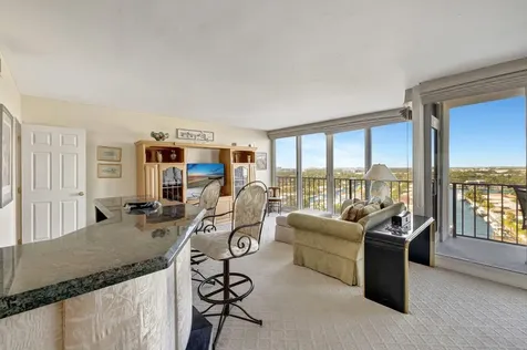 521 N Riverside Drive Pompano Beach FL 33062