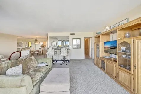 521 N Riverside Drive Pompano Beach FL 33062