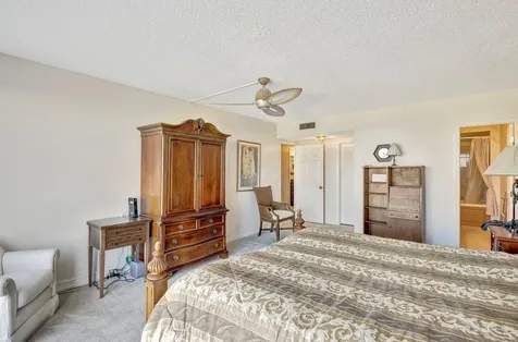 521 N Riverside Drive Pompano Beach FL 33062