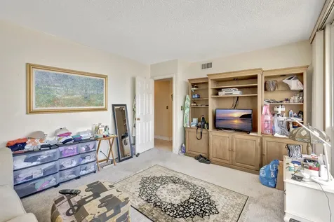 521 N Riverside Drive Pompano Beach FL 33062