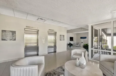 521 N Riverside Drive Pompano Beach FL 33062