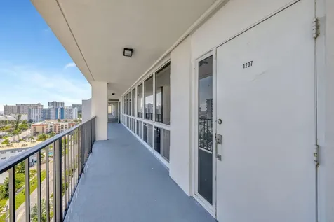 521 N Riverside Drive Pompano Beach FL 33062