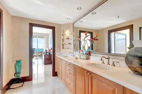 3720 S Ocean Boulevard Highland Beach FL 33487