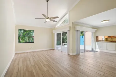 20773 Del Luna Drive Boca Raton FL 33433