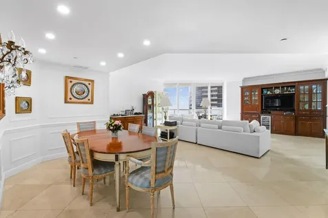 4600 N Ocean Drive Singer Island FL 33404