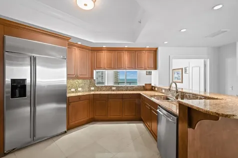 4600 N Ocean Drive Singer Island FL 33404