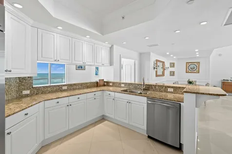 4600 N Ocean Drive Singer Island FL 33404