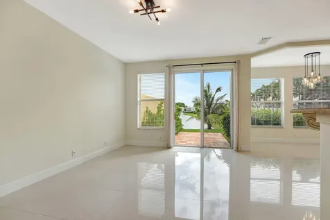 7853 Travlers Tree Drive Boca Raton FL 33433
